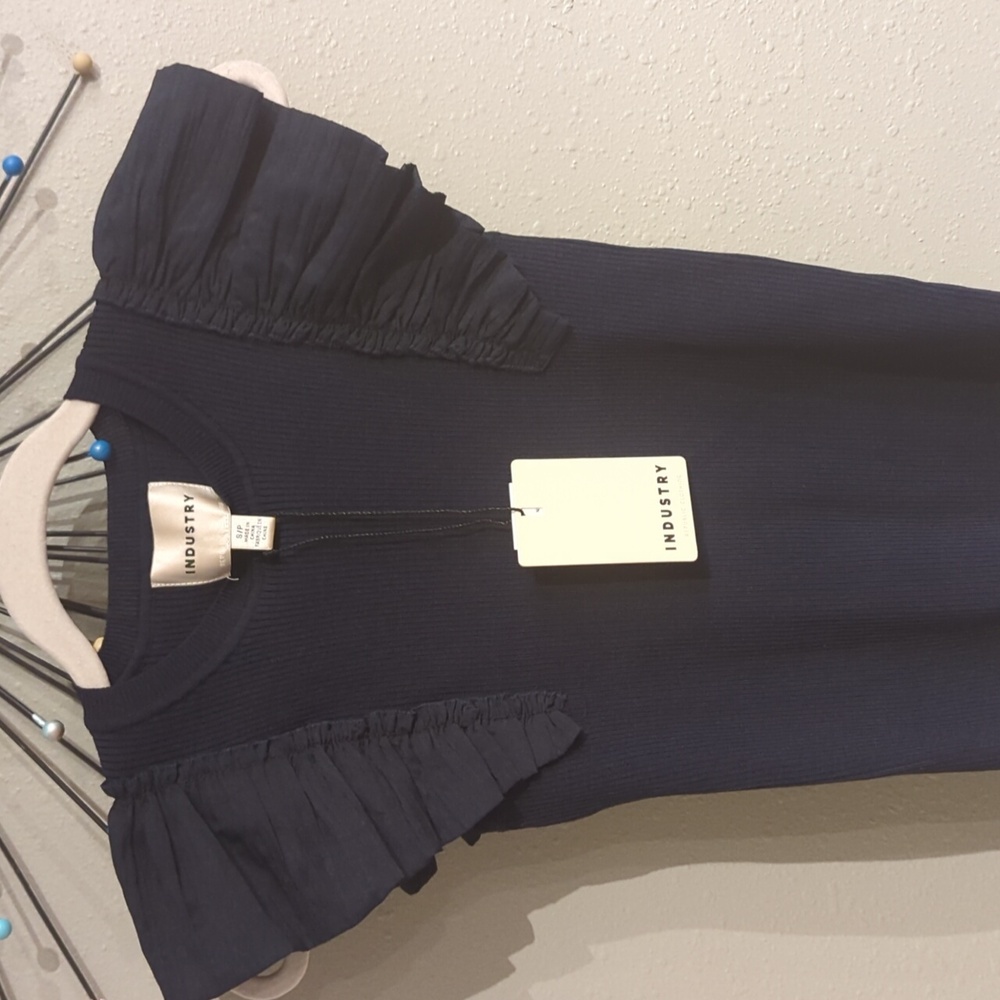 Industry Republic Clothing Women's Size Small Navy Blue Flutter Top Ribbed Nwt - Picture 4 of 12